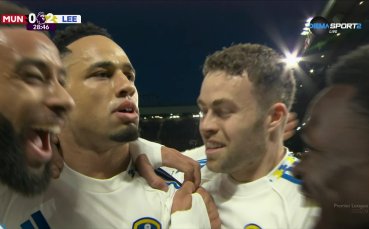 Окафор отбеляза страхотно попадение за Лийдс срещу Манчестър Юнайтед (видео)