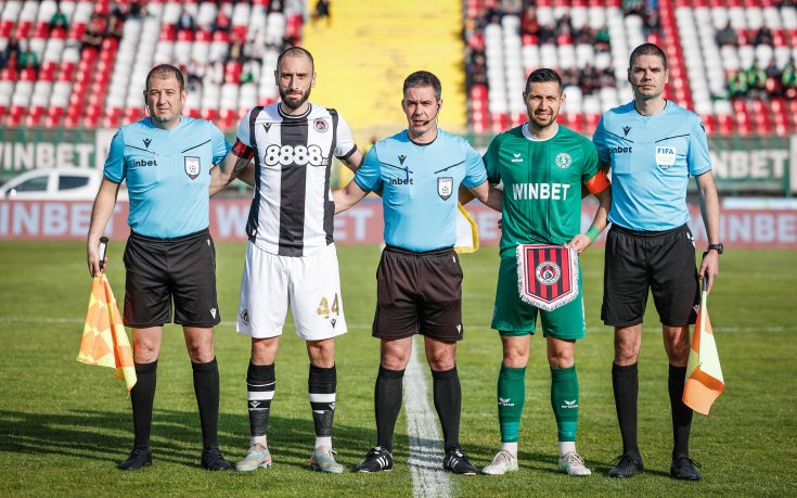 НА ЖИВО: Ботев Враца - Локомотив София 0:0, 11 българи започват за домакините