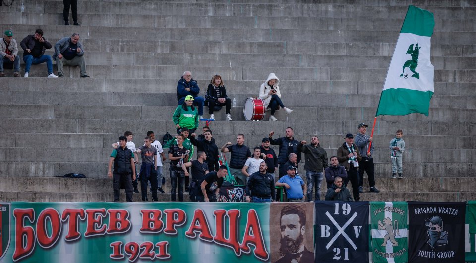 Ботев Враца и Локомотив София1