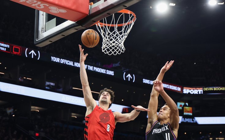 Портланд влезе в плейофите на НБА след победа над Финикс