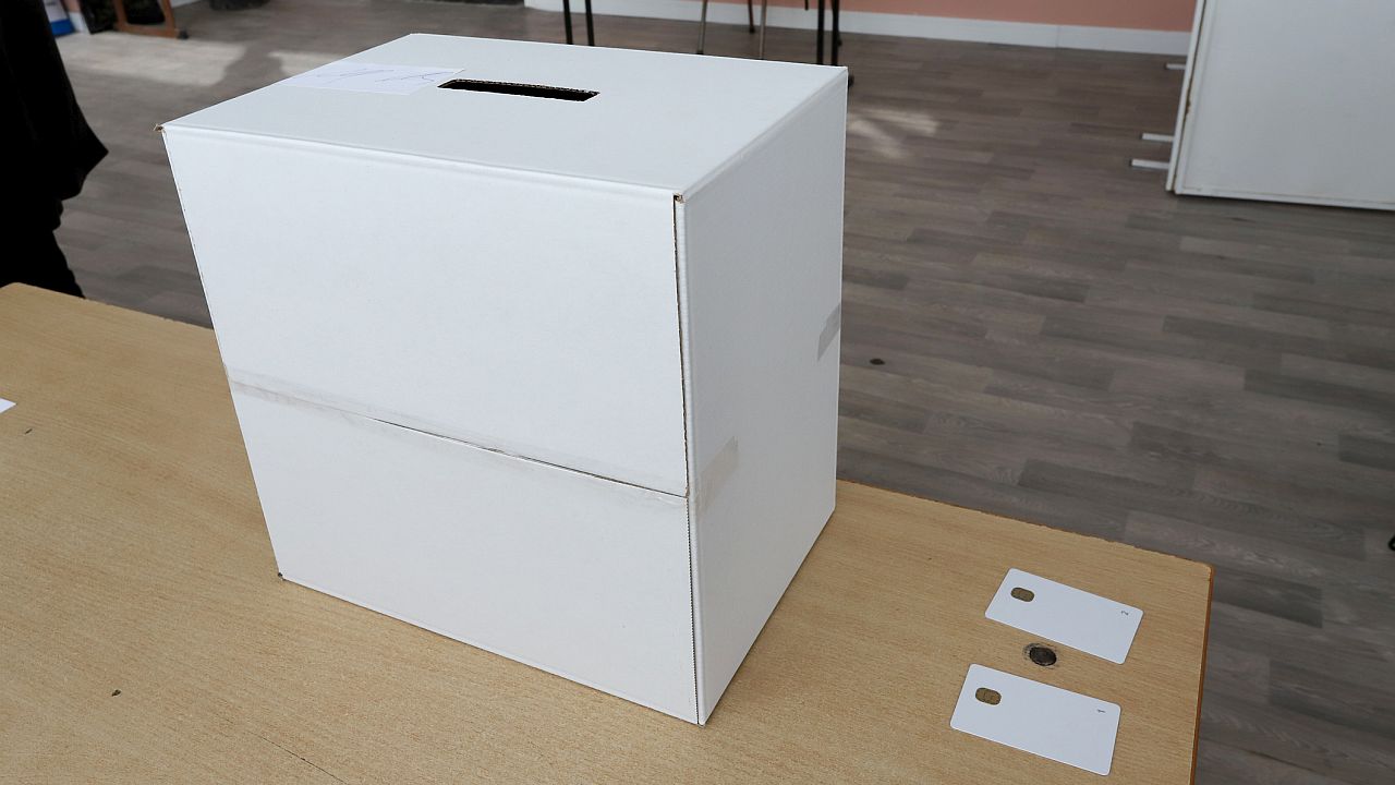 Какъв е правилният начин за гласуване с хартиената бюлетина?