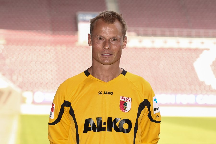 Алекс Манингер1