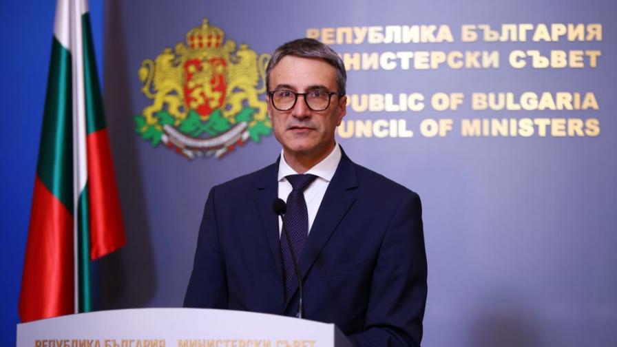Министър Трайков: България избегна енергийна криза