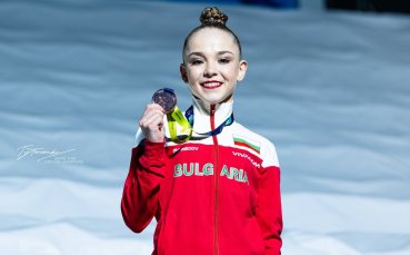 Бронз за Стилияна Николова в многобоя за СК, ще играе финали на всички уреди