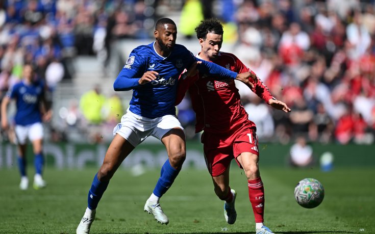 НА ЖИВО: Евертън 1:1 Ливърпул, Бето изравни, третият вратар дебютира за 