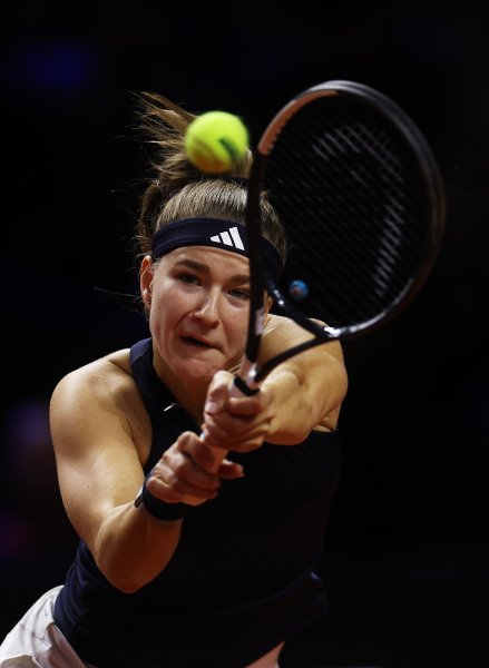 Елена Рибакина Каролина Мухова1