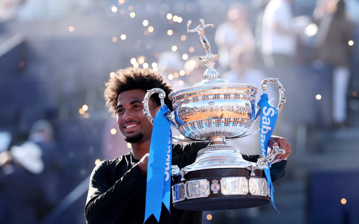 Крал Артюр пребори Рубльов за титлата в Барселона и нахлу в Топ 20