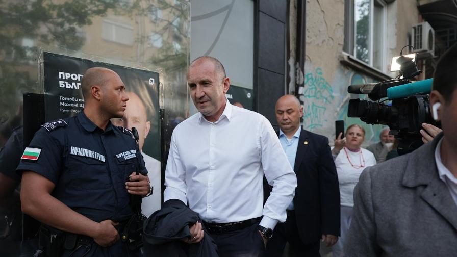 <p>Световните агенции за Радев: Край на нестабилността или завой към Русия?</p>