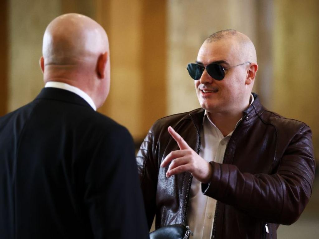 Дело срещу Петър Илиев, обвинен в плагиатство, се провежда в СГС