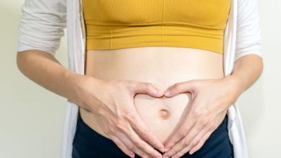 Какво се случва с тялото ни в началото на бременността и как да си помогнем