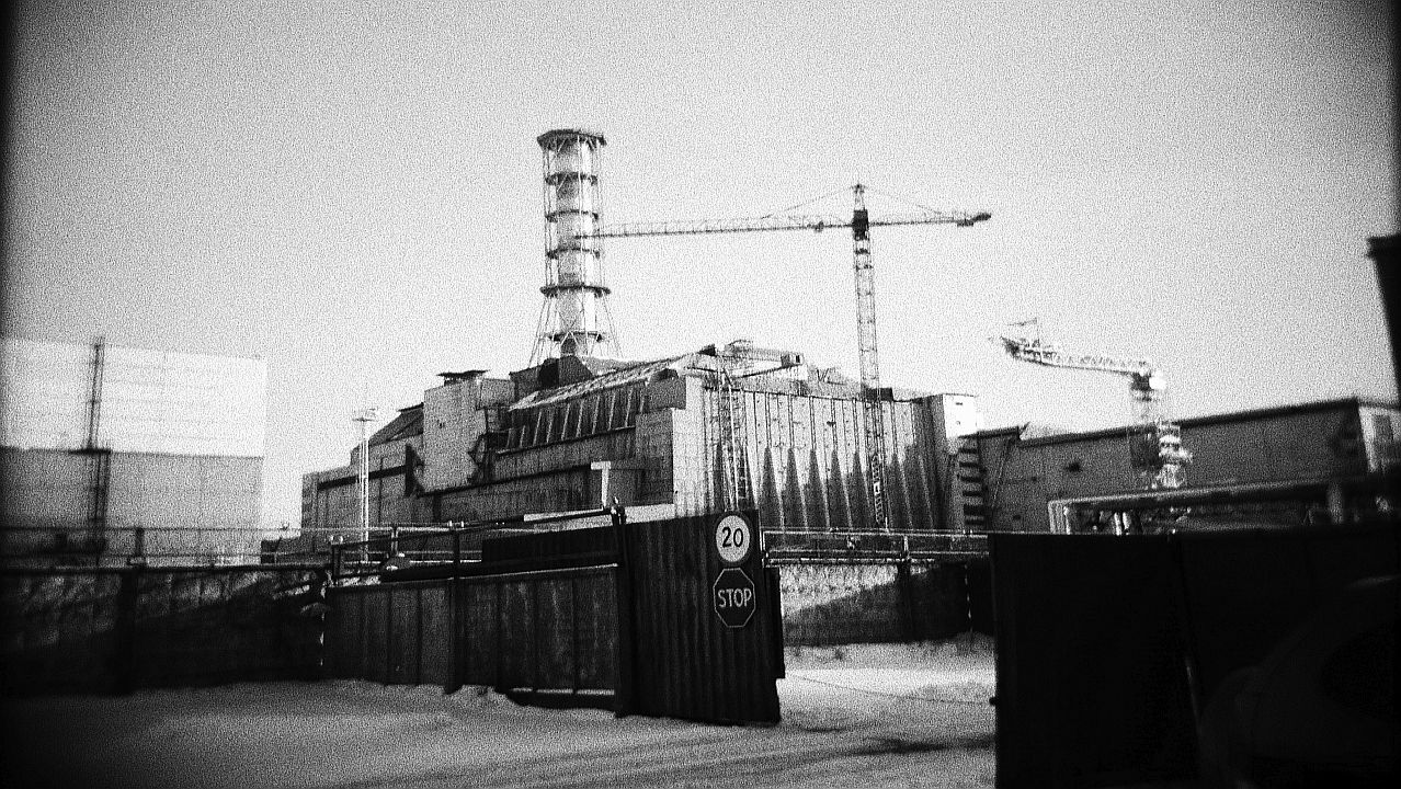 Чернобил на 40: Лъжите, загубата и защо не можем да го забравим