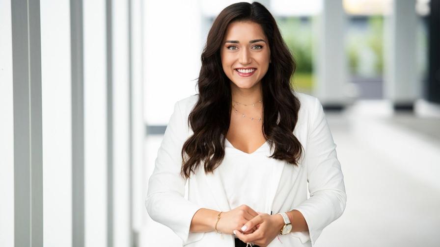 Мари Харитова