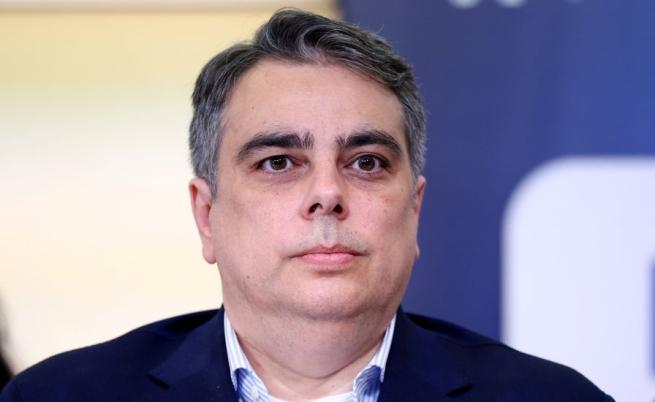 Асен Василев за заплахите срещу Кандев: Когато някой започне да си върши работата, му спретват дело с фалшиви свидетели