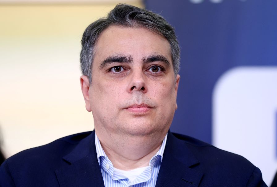 Асен Василев за заплахите срещу Кандев: Когато някой започне да си върши работата, му спретват дело с фалшиви свидетели
