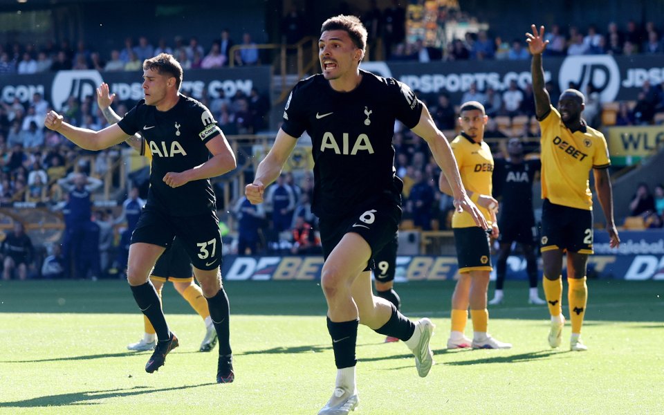 Тотнъм с първа победа през 2026, но остава в зоната на изпадащите