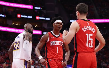 Сан Антонио на крачка от полуфинал след завръщането на Уембаняма