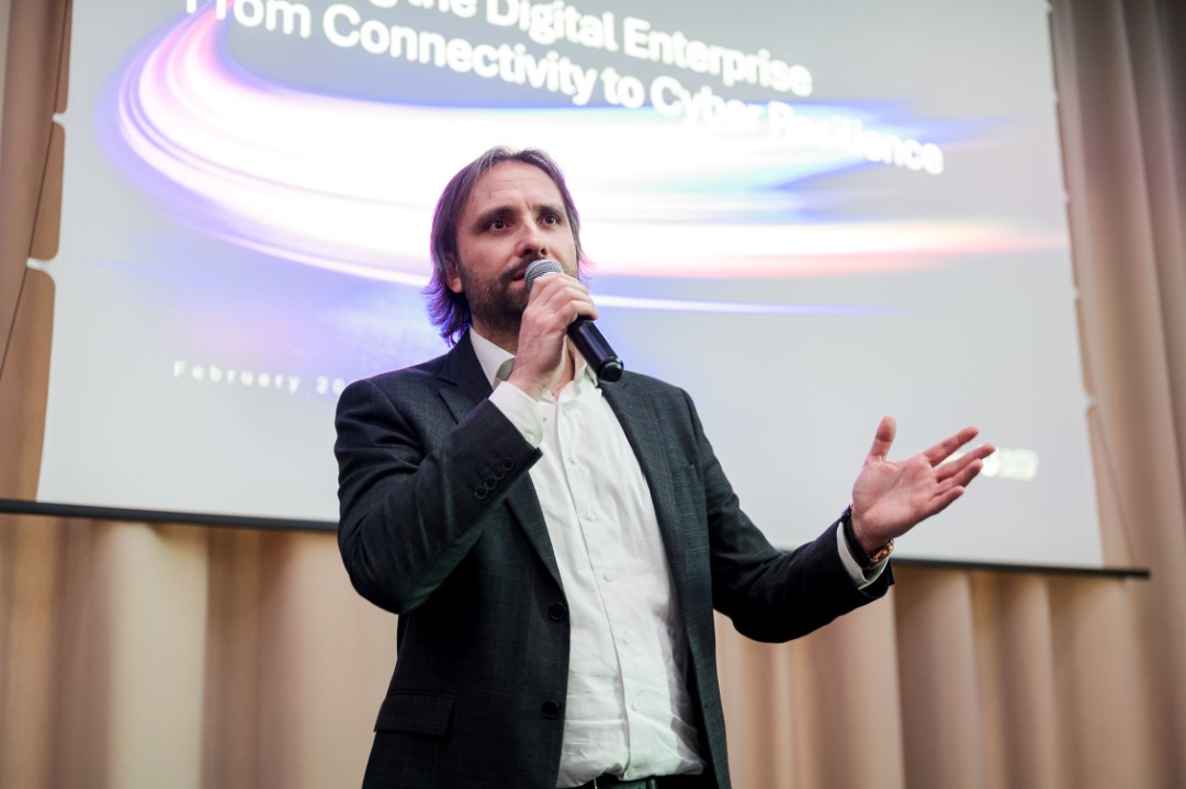 Директорът на Корпоративни продажби във Vivacom Никола Гечев