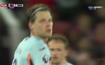 Матиас Йенсен намали за Брентфорд срещу Манчестър Юнайтед (видео)