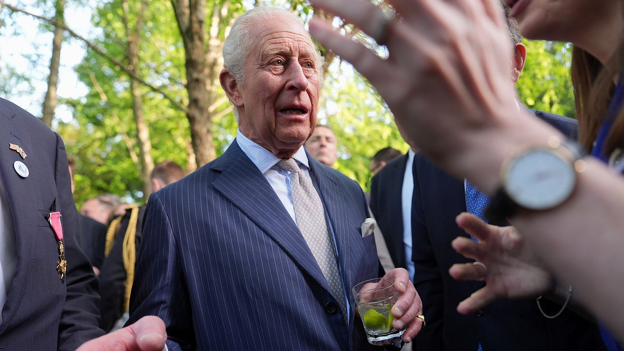 Неочаквана страст: Крал Чарлз сподели,че има „бабешко“ хоби