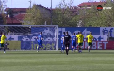 Даниел Наумов (Ботев Пловдив) срещу Арда