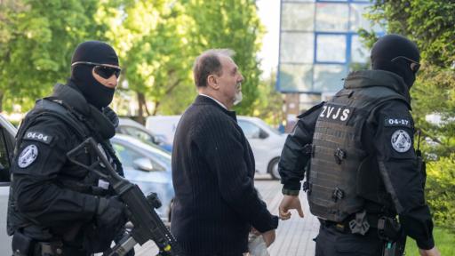 <p>Осъдиха на 21 години затвор мъжа, прострелял Фицо</p>