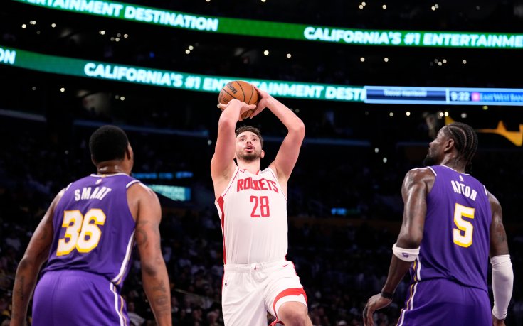 ЛА Лейкърс отново се провали, Хюстън остава в играта и мечтае за голям обрат