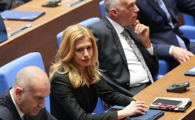 Михаела Доцова