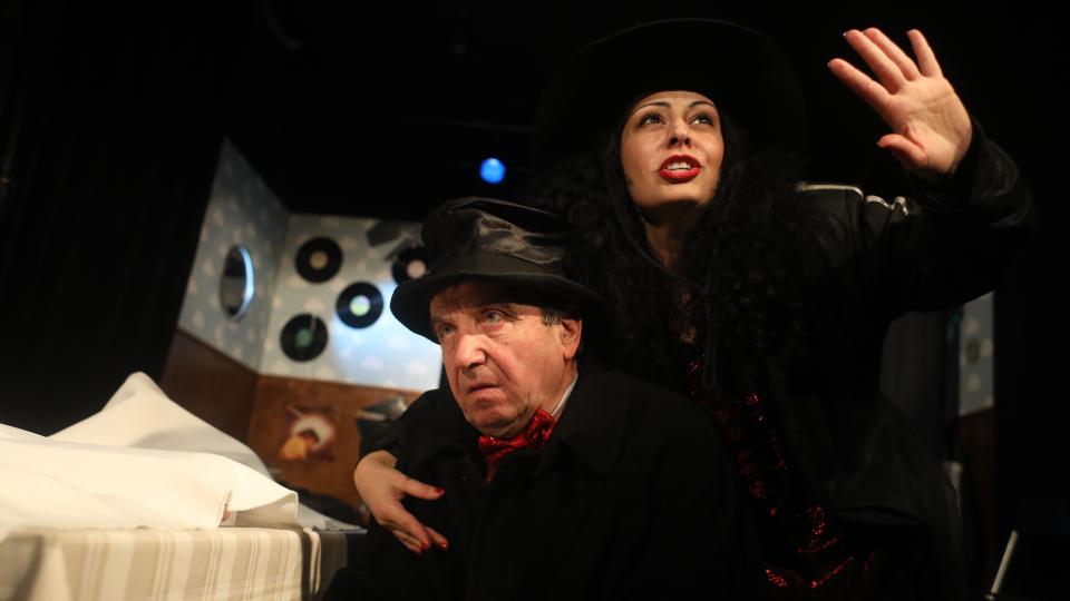 „Режисьорът като интерпретатор, лидер и психолог: Николай Ламбрев-Михайловски за театъра днес и „Спасяването на Джейси“