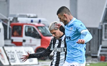 СНИМКИ: Всички интересни кадри от Локомотив Пловдив - Арда