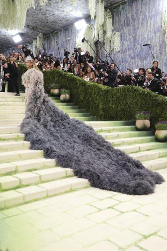 Бионсе превзе Met Gala със звездното си семейство