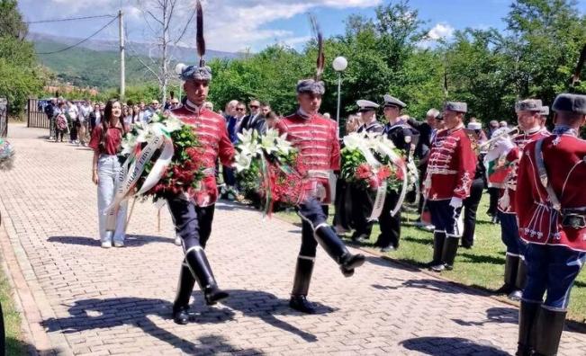 В РС Македония почетоха загиналите български воини