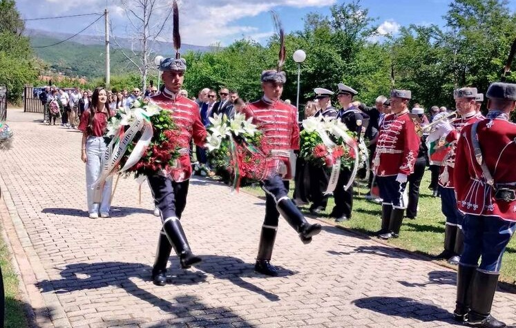 В РС Македония почетоха загиналите български воини