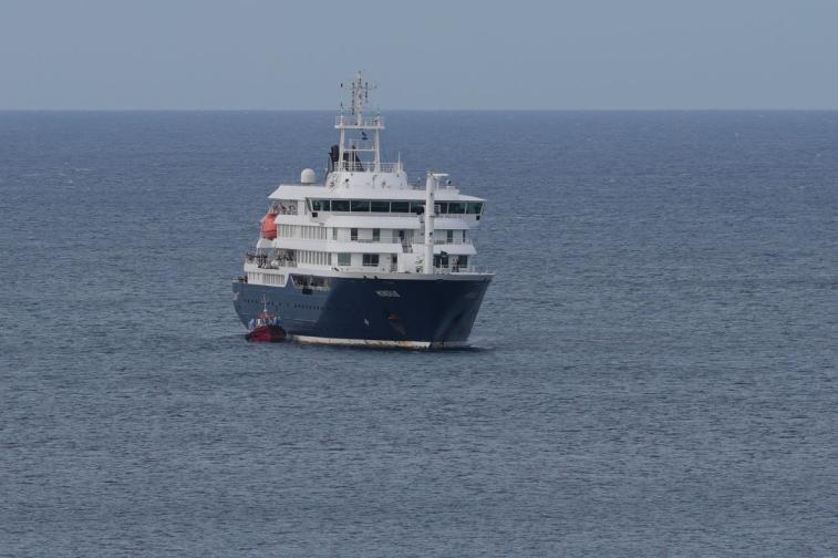 MV Hondius евакуация круиз хантавирус