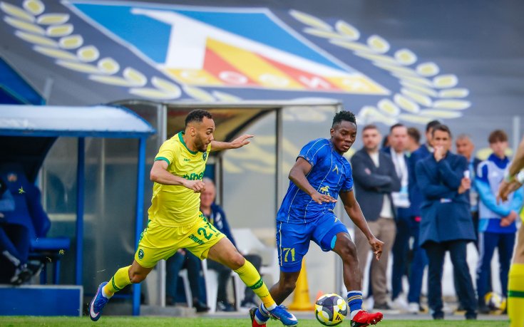 НА ЖИВО: Левски - Лудогорец 0:0, Сангаре и Сула влязоха на терена
