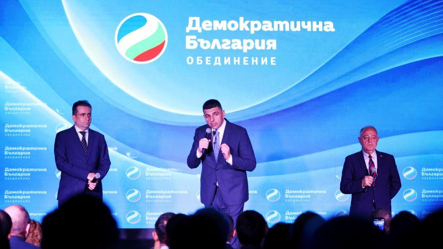 ДБ: Изправени сме пред правителството на мигриралата олигархия