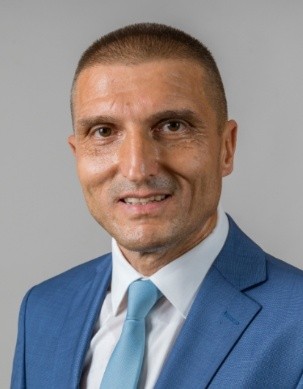 <p>марин Богомилов</p>