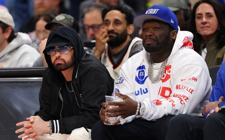 Еминем и 50 Cent станаха свидетели на драматична загуба на Пистънс