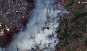 Големи горски пожари бушуват в САЩ