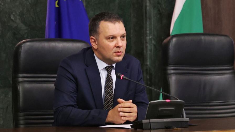 <p>Правосъдният министър обжалва отказа за дисциплинарно производство срещу Сарафов</p>