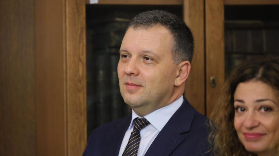 Правосъдният министър за оставката на Сарафов: Половинчато изпълнение