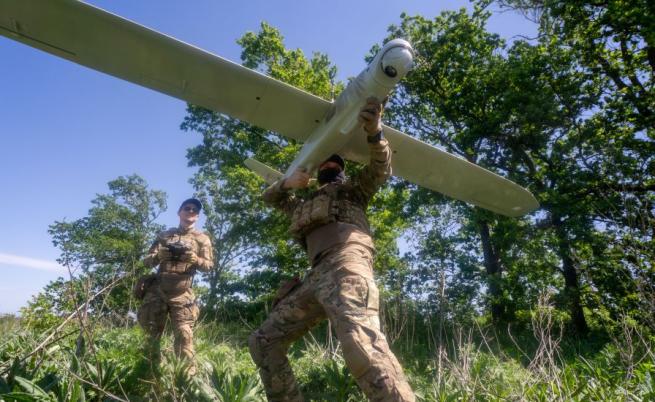Откриха дрон с 5 кг експлозиви в страна от НАТО