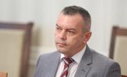 <p>Кабинетът иска нов мандат за шефа на военното разузнаване</p>
