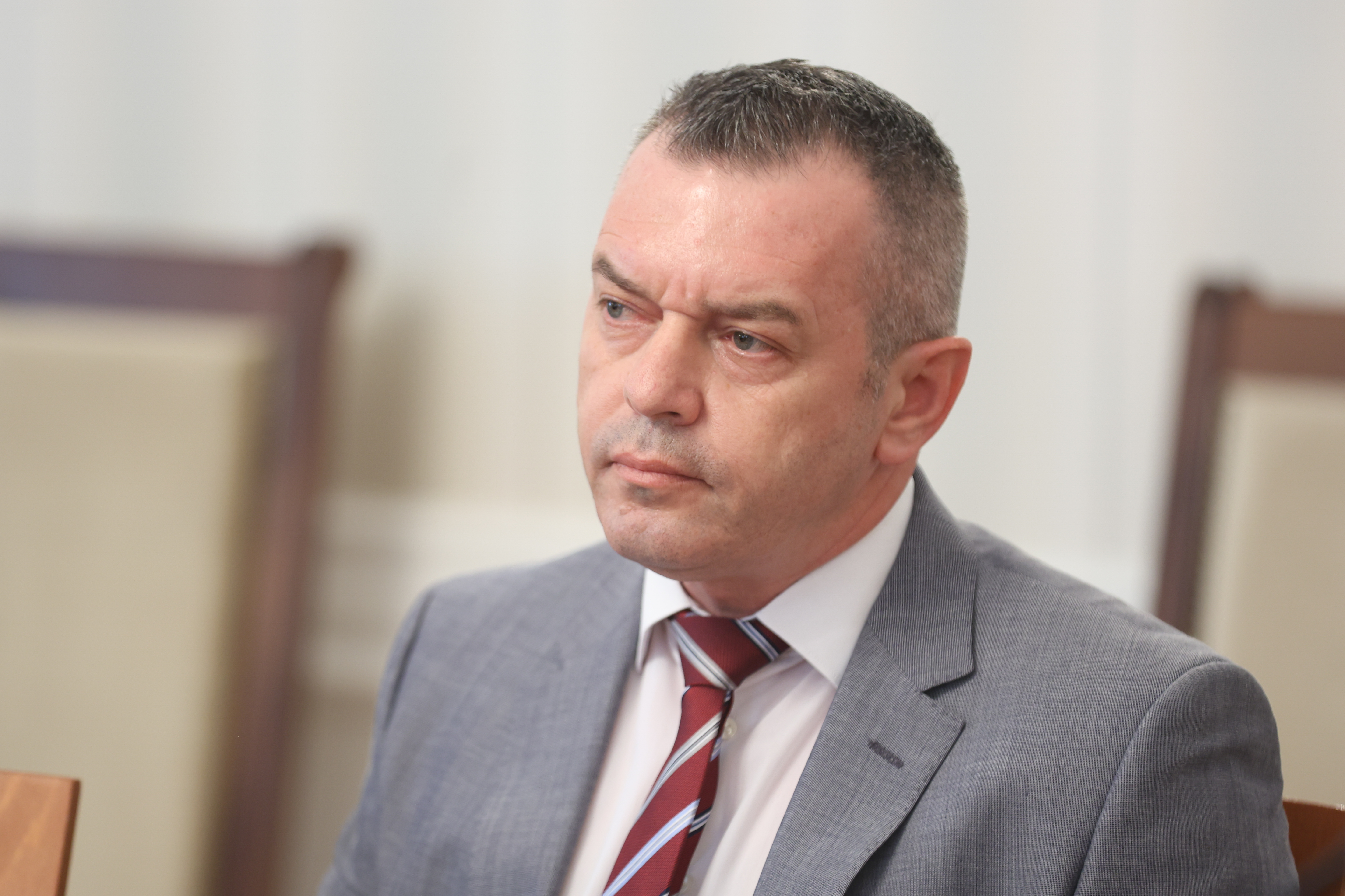 Нов мандат за директора на военното разузнаване предлага правителството