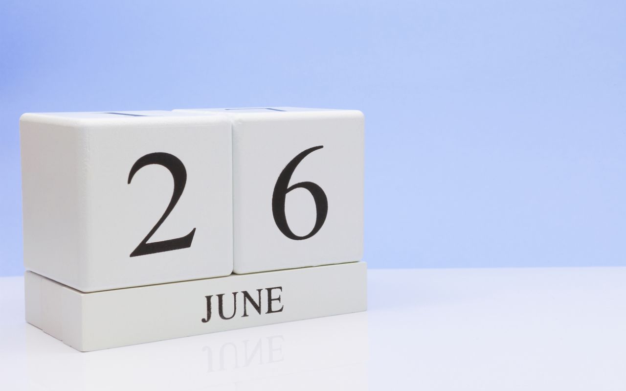 Магията на 26.06.2026: Проклятието на „Трите шестици“ или мощен портал за любов и пари