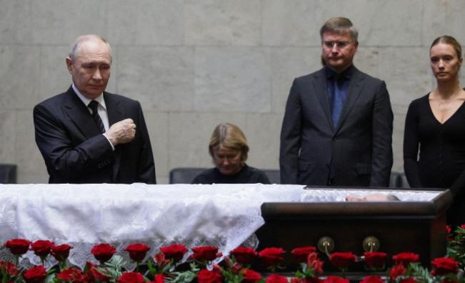 <p>Последно сбогом: Путин се прости с един от най-близките си съратници</p>
