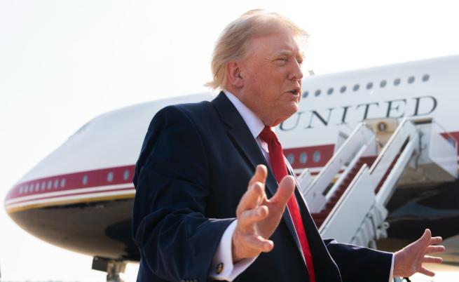 Тръмп показа новия Air Force One за $400 милиона, получен като подарък от Катар