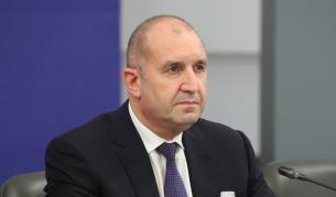 Румен Радев работи, за да изкара България от „сивия списък“