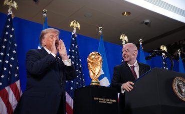 И президентът на САЩ пусна стреличка по Тухел