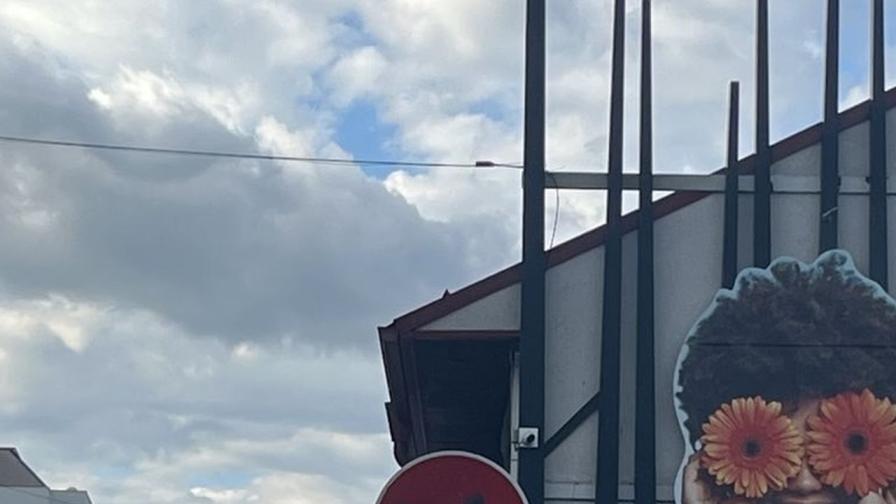 Войната със знаците в „Слатина“: Новата...
