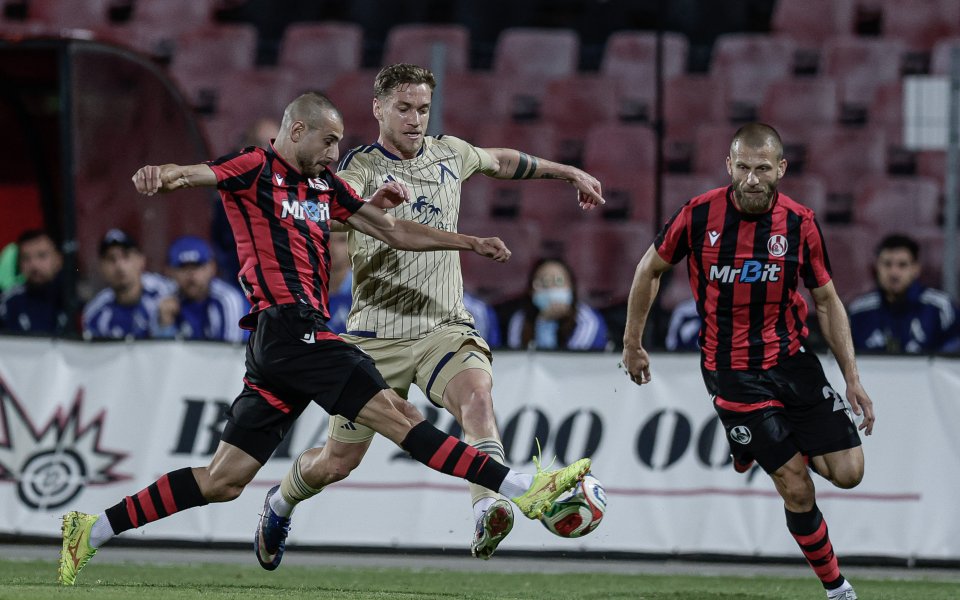 Lokomotiv Sofia hosts Levski in Sofia derby, ends 1-2